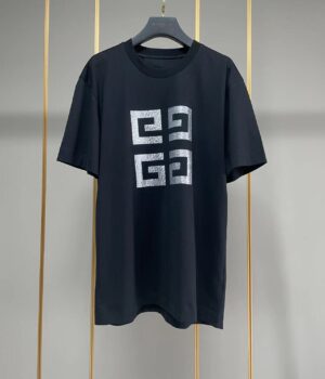 Givenchy T-shirt