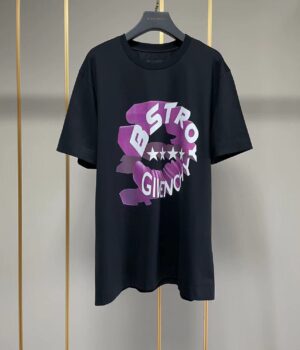 Givenchy T-shirt