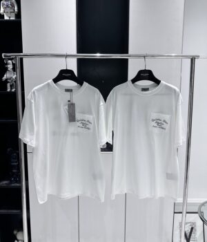 Dior T-shirt