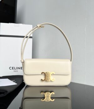 Celine Triomphe Hobo