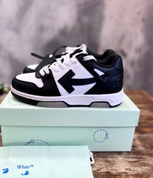 Off-White Sneakers