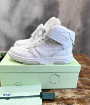 Off-White Sneakers