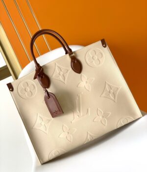 LV OnThego Tote - M44925