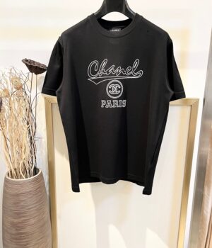 Chanel T-shirt