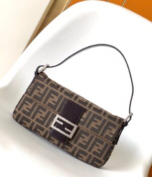 Fendi Baguette