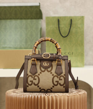 Gucci Diana Tote (Mini)