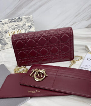 Dior WOC