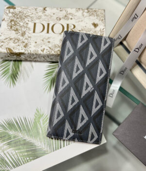 Dior Wallet