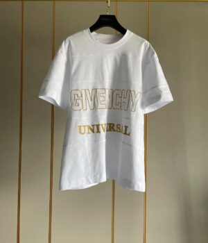 Givenchy T-shirt