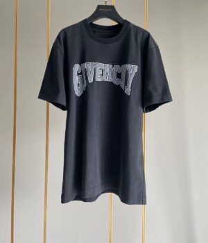 Givenchy T-Shirt