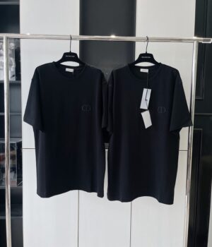 Dior T-shirt