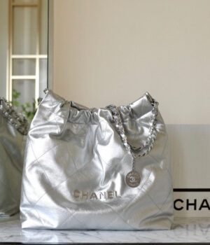Chanel 23P 22Bag (42cm)
