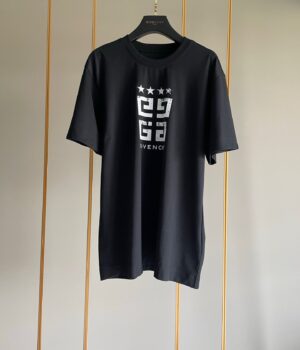Givenchy T-shirt