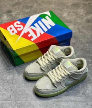 Nike SB Dunk Low Mummy