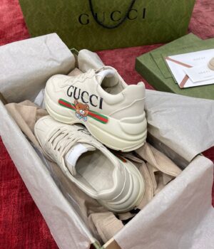 Gucci Sneakers