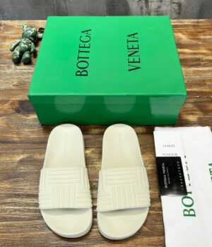 BV Sandals