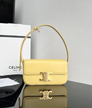 Celine Triomphe Hobo
