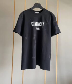 Givenchy T-shirt