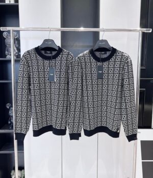 Fendi Sweater