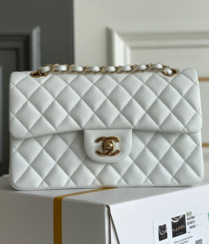 Chanel CF (25.5cm)