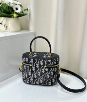 Dior Classic Vanity