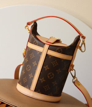 LV Duffle Bag - M43587