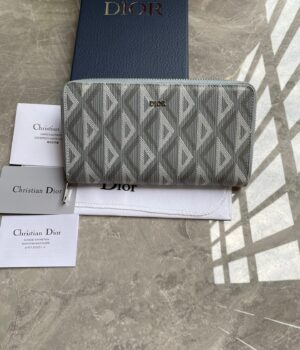 Dior Wallet