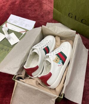 Gucci Sneakers