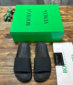 BV Sandals