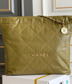 Chanel 23A 22Bag (42cm)