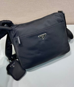 Prada Messenger