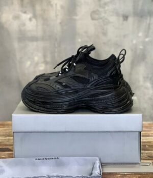 BALENCIAGA SNEAKER