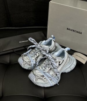 BALENCIAGA SNEAKER