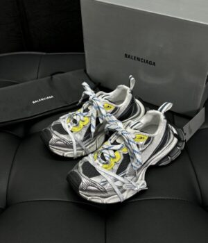 BALENCIAGA SNEAKER