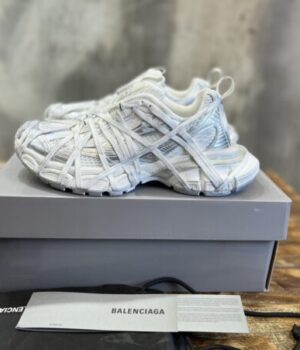 BALENCIAGA SNEAKER