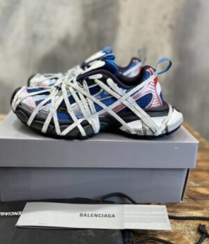BALENCIAGA SNEAKER