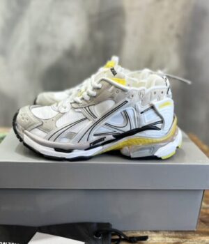 BALENCIAGA SNEAKER