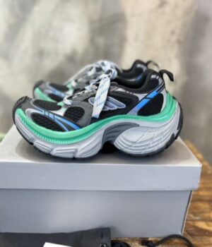BALENCIAGA SNEAKER