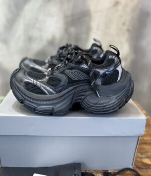 BALENCIAGA SNEAKER