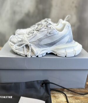 BALENCIAGA SNEAKER