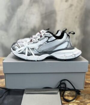 BALENCIAGA SNEAKER