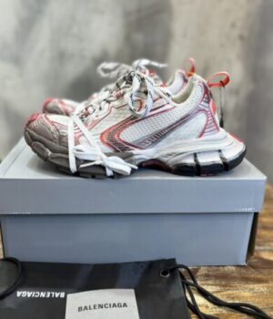 BALENCIAGA SNEAKER