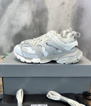 BALENCIAGA SNEAKER