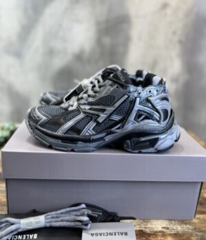 BALENCIAGA SNEAKER