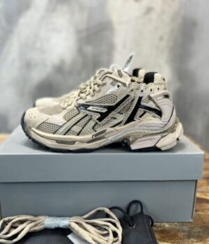 BALENCIAGA SNEAKER