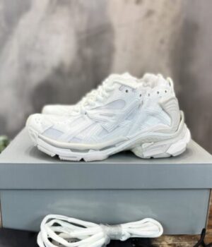 BALENCIAGA SNEAKER