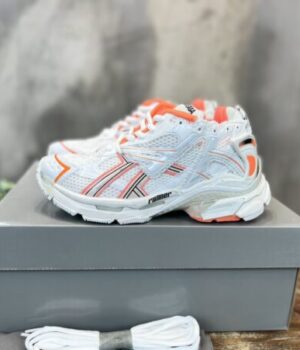 BALENCIAGA SNEAKER