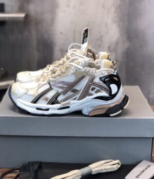 BALENCIAGA SNEAKER