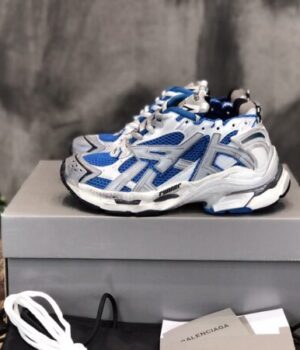 BALENCIAGA SNEAKER