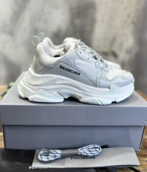 BALENCIAGA SNEAKER